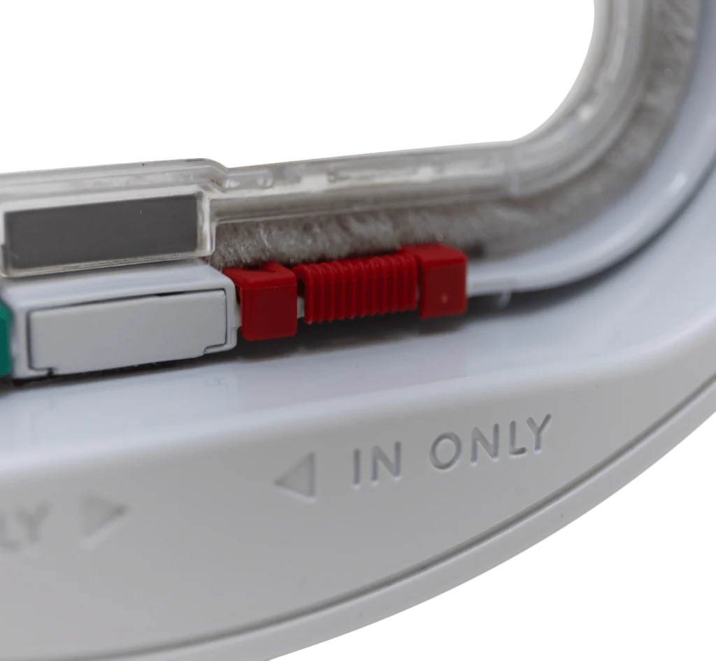 Closer Pets Glass fitting Cat Flap White CP210W